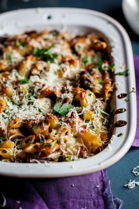 baked penne with smoked chicken & <strong>mushrooms</strong>