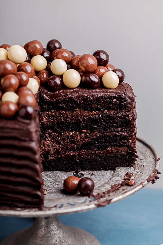 Double Coffee Chocolate Cake With Chocolate Fudge Frosting Simply Delicious 