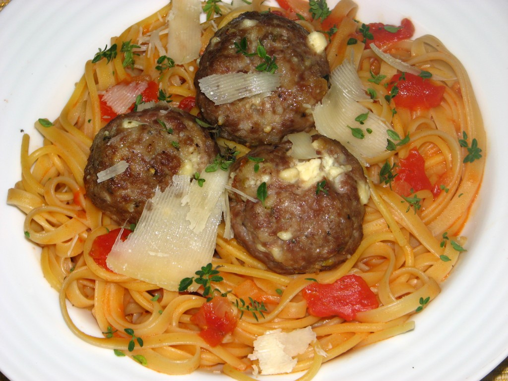 Greek Meatballs With Tomato Linguini Simply Delicious