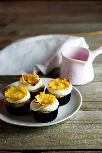 Hummingbird Cupcakes Hummingbird Cupcakes