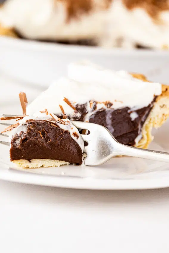 Chocolate cream pie