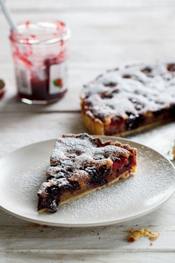 Raspberry Frangipane Tart