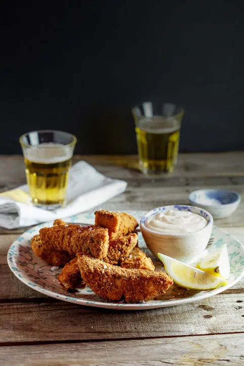 Chunky fish fingers with cheat's lemon aioli