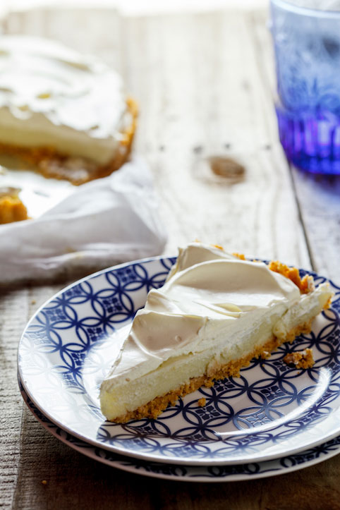 Coconut cream pie