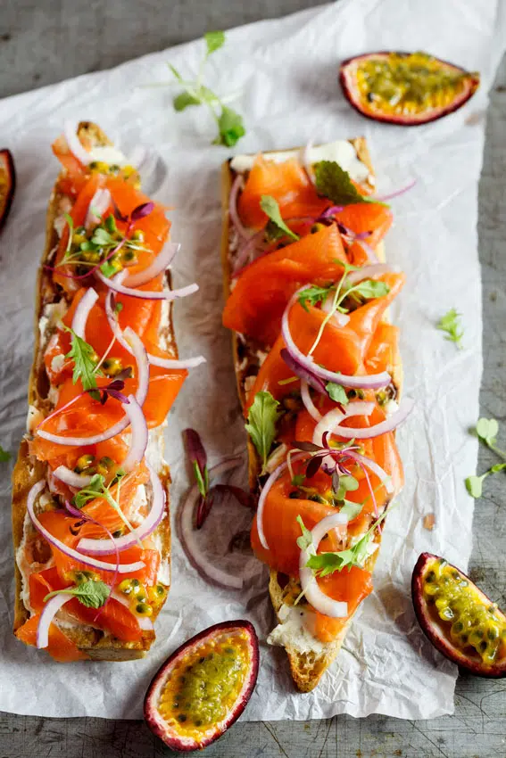 Baguette with smoked salmon and granadilla Baguette with smoked salmon and granadilla