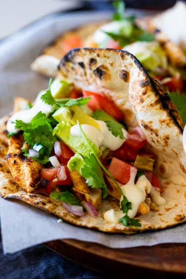 Chicken tacos with pico de gallo