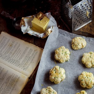 Cheese & chive scones