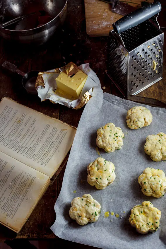 Cheese & chive scones