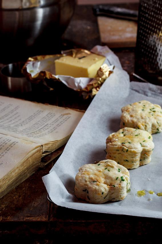 Cheese & chive scones