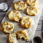 Caulifower cheese pastries