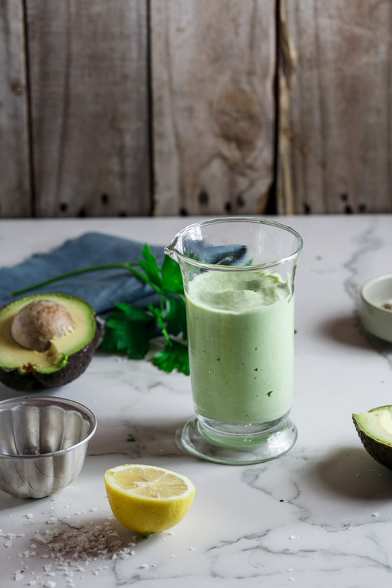 Creamy avocado dressing - Simply Delicious