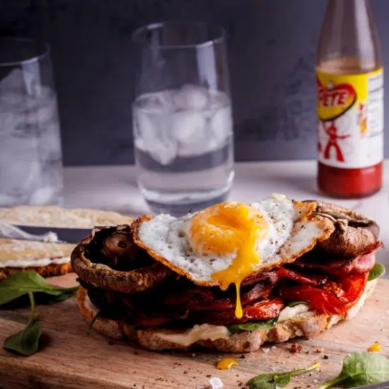 Breakfast sandwich