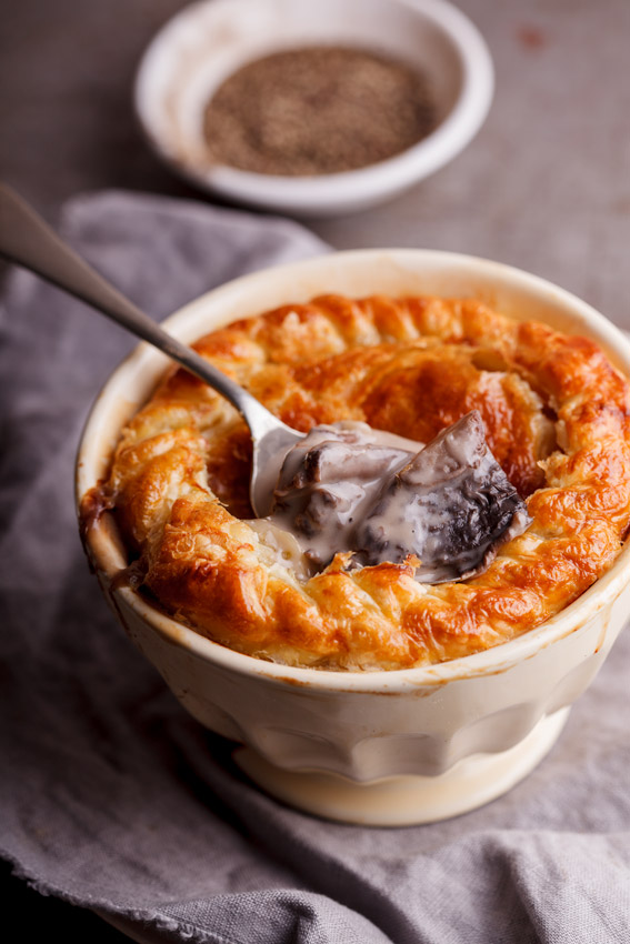 Creamy mushroom pot pie