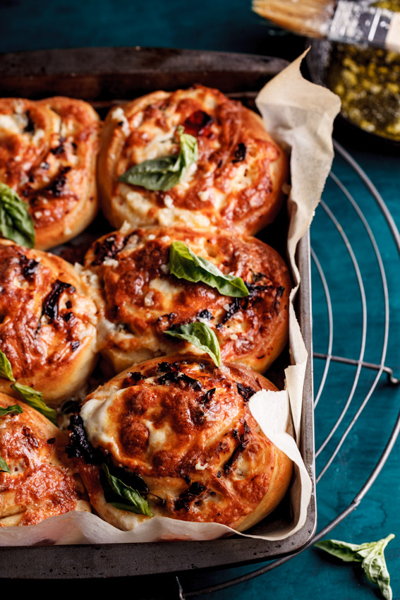 Pizza rolls with sundried tomatoes, basil and garlic butter