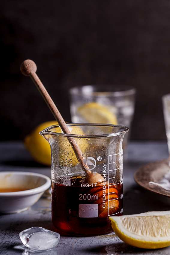 Gin cocktail with lemon & honey cordial