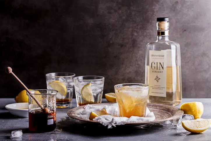 Gin cocktail with lemon & honey cordial