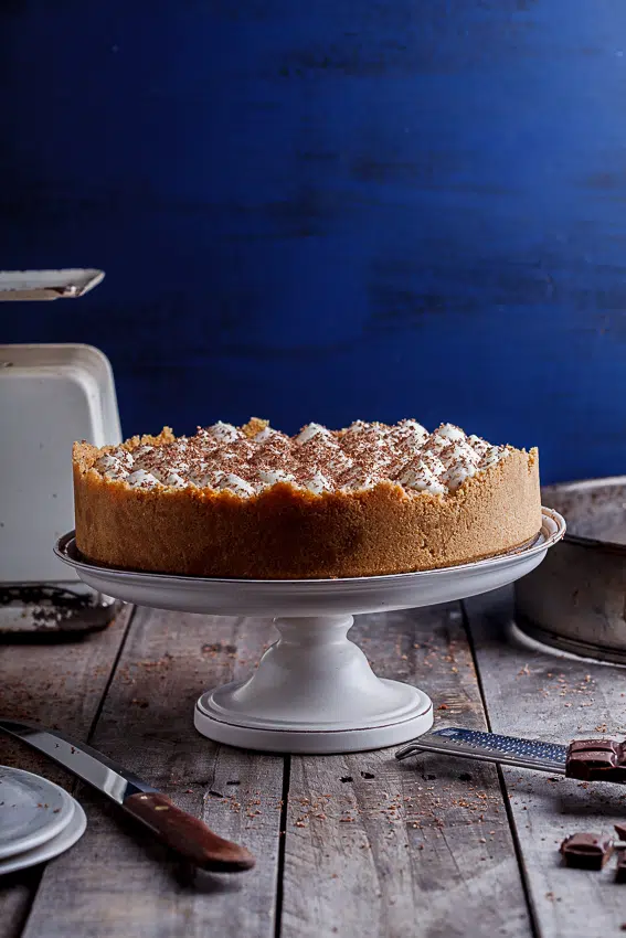 Banoffee pie with white chocolate mousse