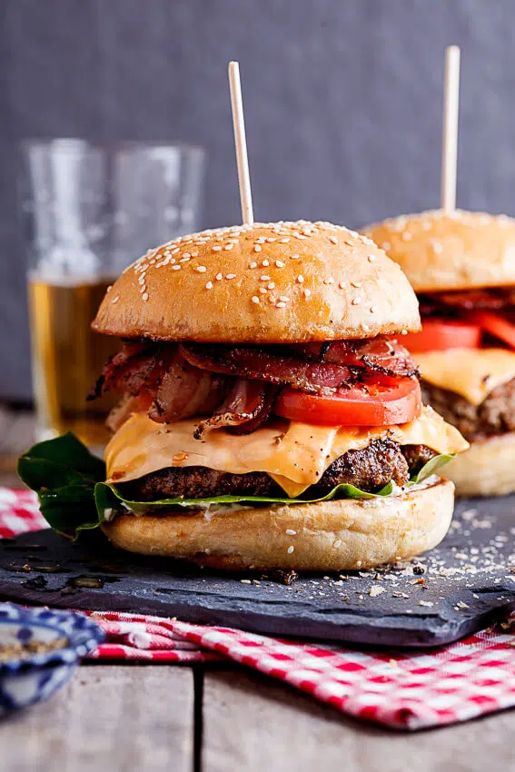 Classic bacon cheeseburger Classic bacon cheeseburger