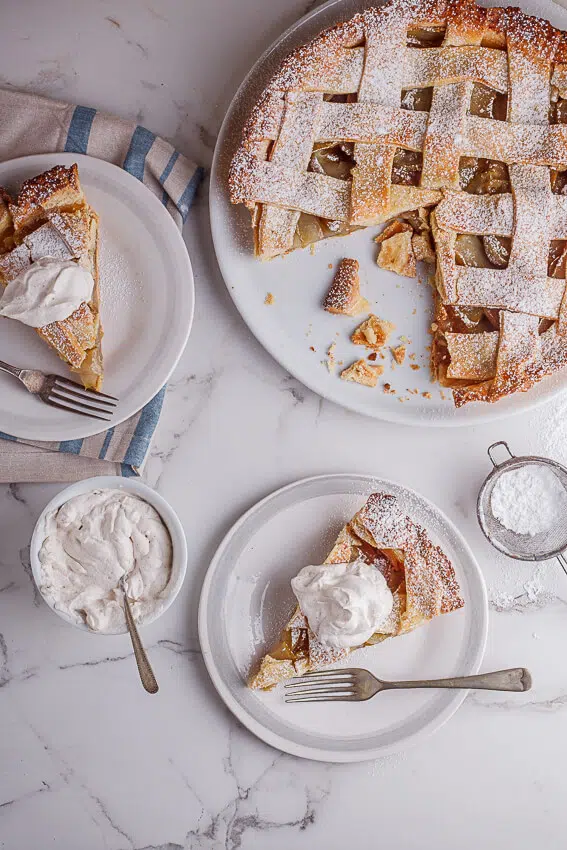 Classic apple pie with cinnamon cream