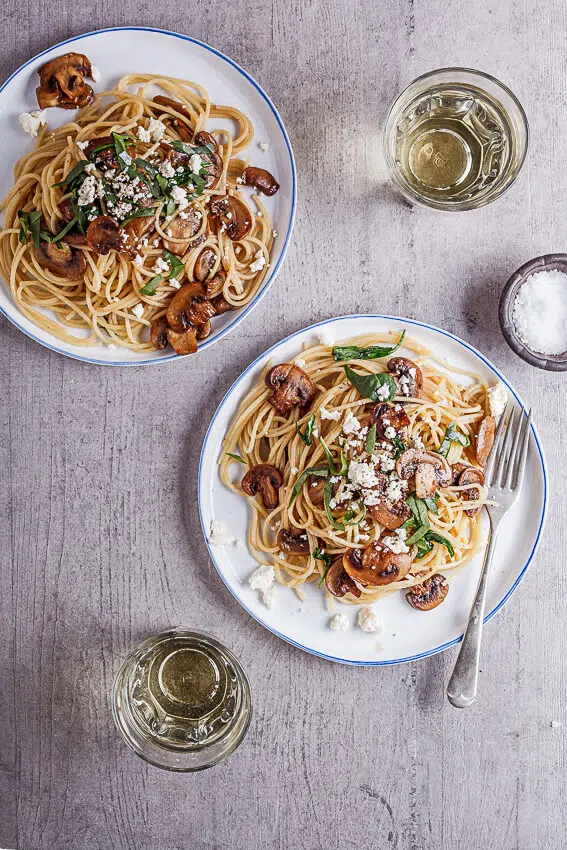 Garlic butter mushroom spaghetti