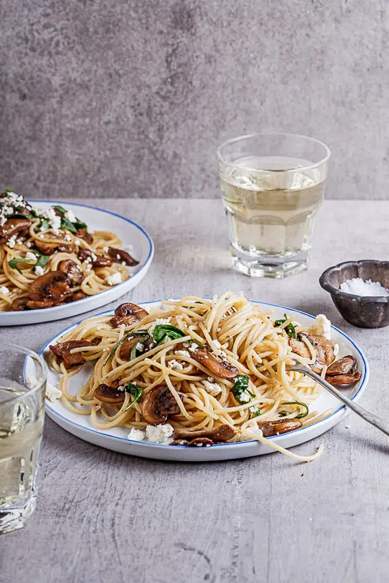 Garlic butter mushroom spaghetti