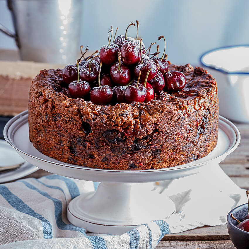 Fruit cake recipe - BBC Food