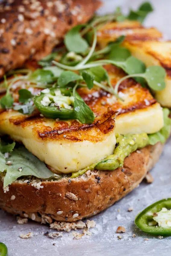 Spicy green goddess sandwich with halloumi