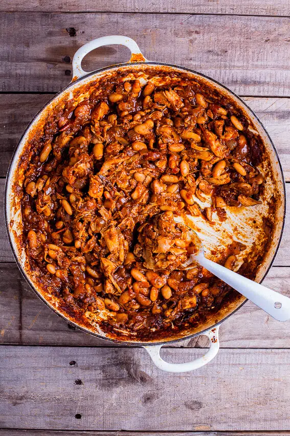 Chicken chili bowls with home-made tortilla chips