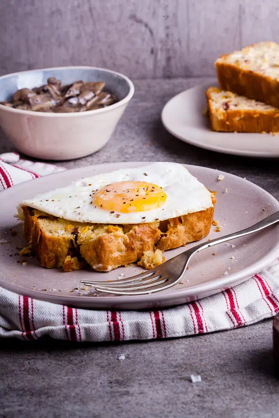 Bacon corn bread breakfast