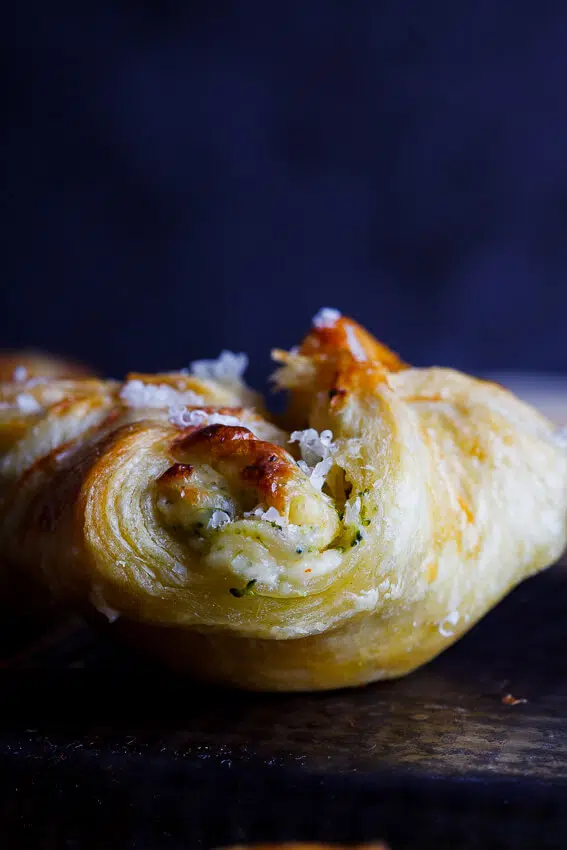 Broccoli cheese puffs