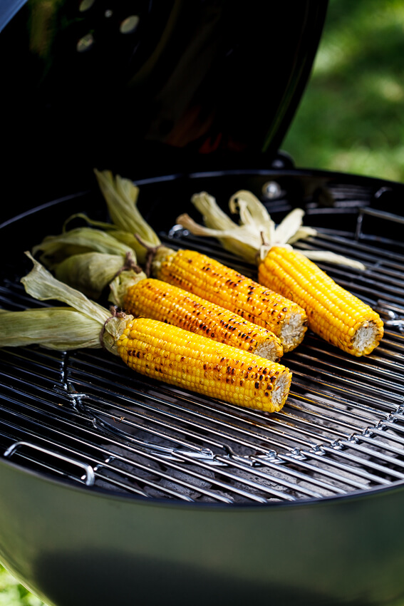 Grilled corn on the cob