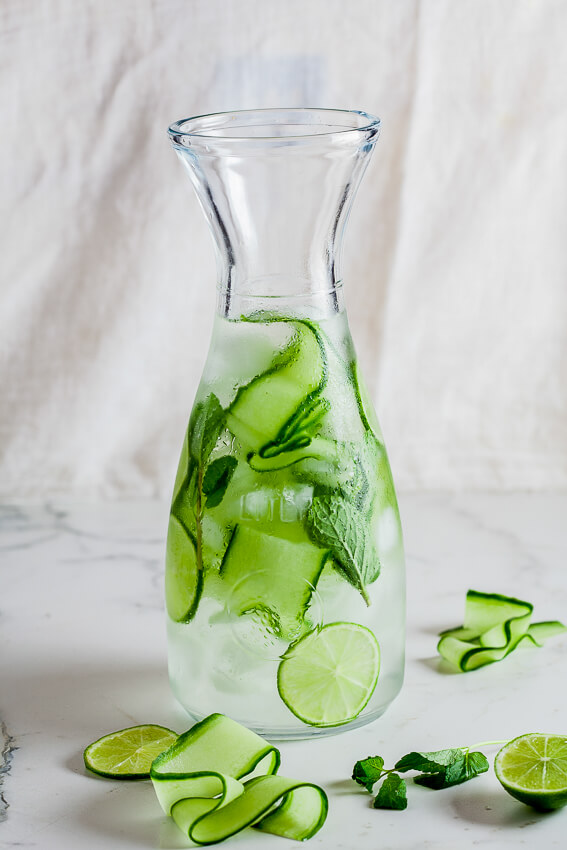 Cucumber and lime flavored water