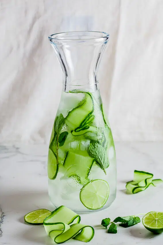 Cucumber and lime flavored water