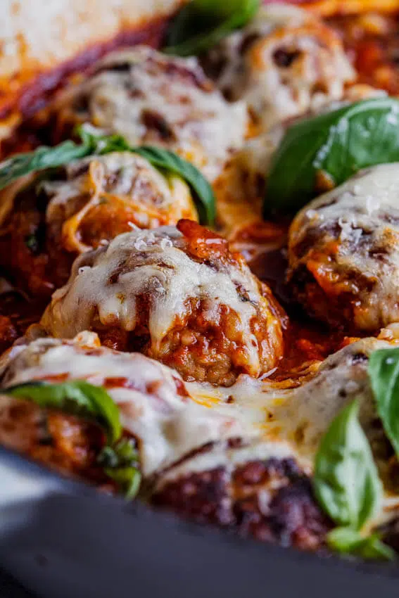 Cheesy baked meatballs