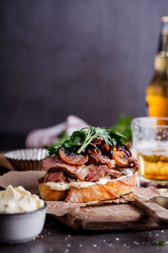 Steak sandwich with goat's cheese butter