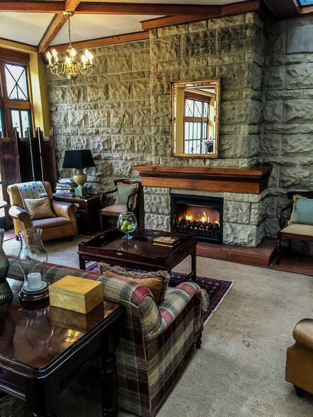 Lounge at De Hoek Country Hotel