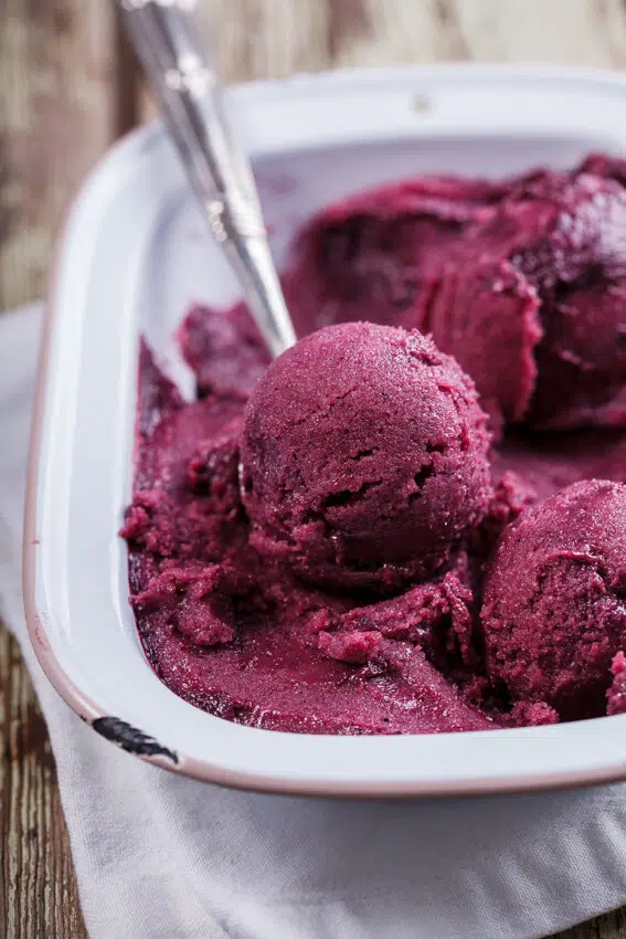 No-churn vegan berry smoothie ice cream