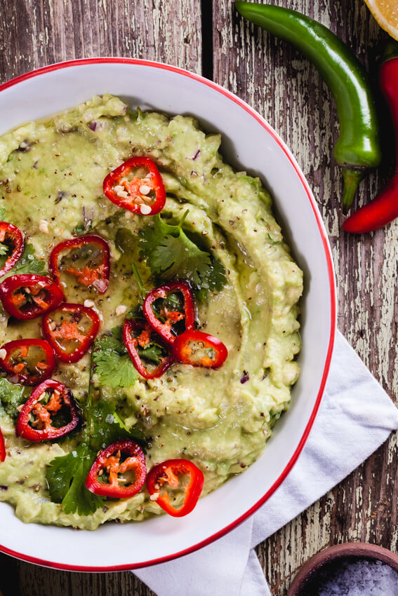 Quick and easy guacamole