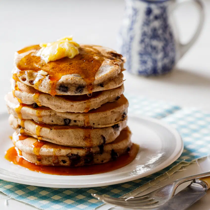 Hot cross bun pancakes