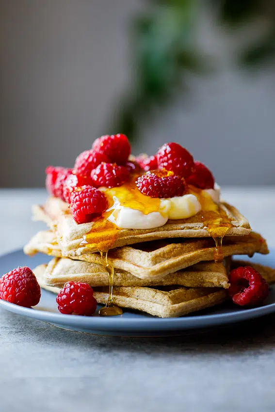 Easy healthy banana oat waffles