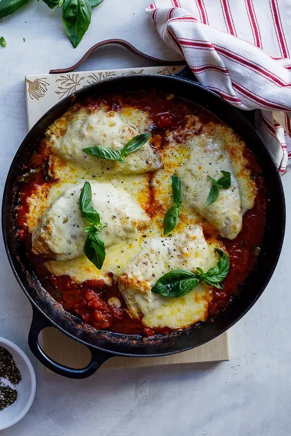 Easy Caprese chicken