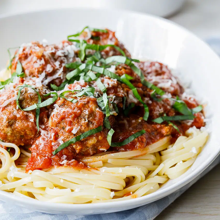 Tuscan slow cooker meatballs