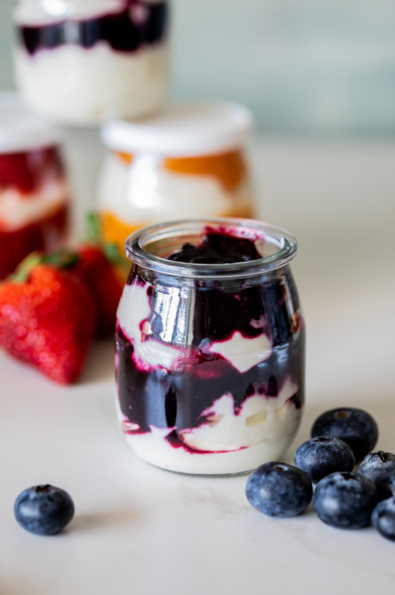Blueberry breakfast yogurt cups