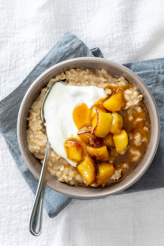 Chai spiced oatmeal with caramelized apples
