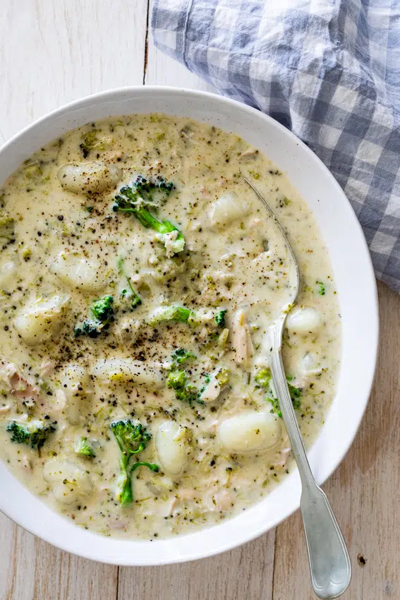 Creamy broccoli chicken gnocchi soup