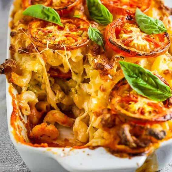 Caprese mac and cheese