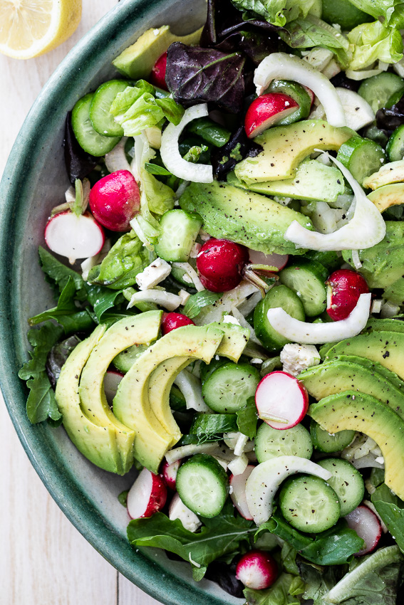 Easy side salad with lemon dressing