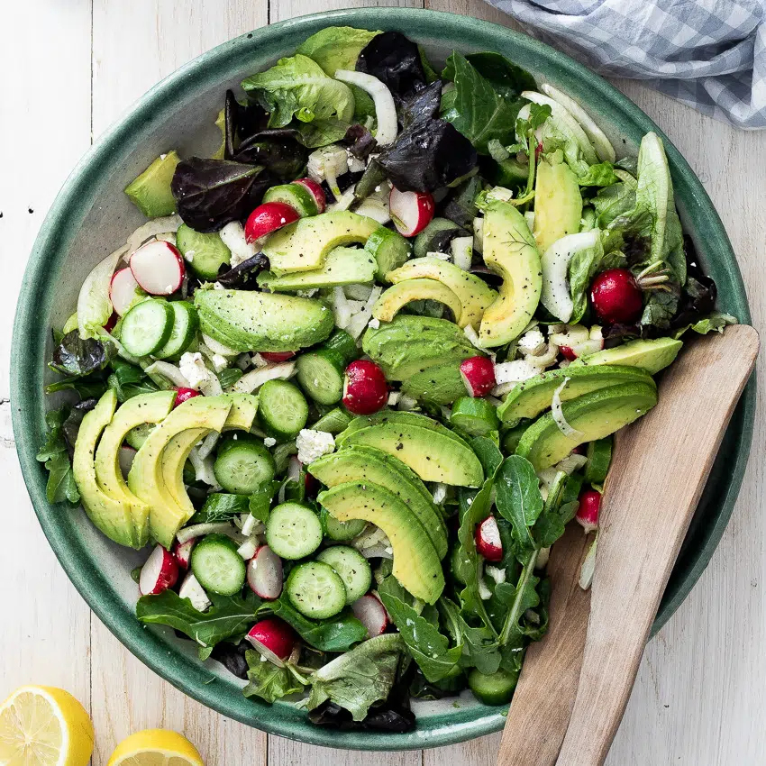 Easy side salad with lemon dressing