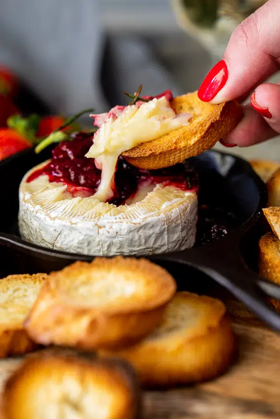 Berry baked Brie
