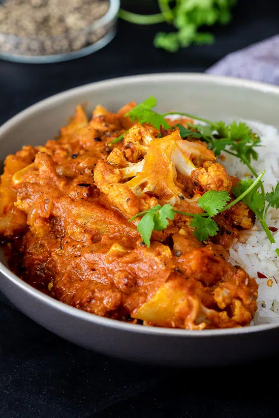 Cauliflower tikka masala